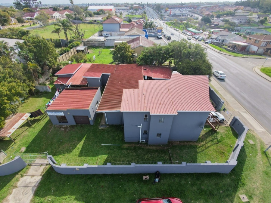 8 Bedroom Property for Sale in Amalinda Eastern Cape